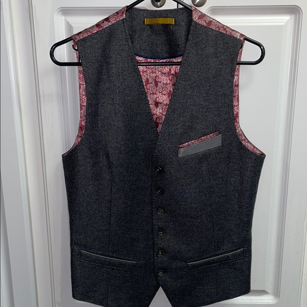 Men's Charcoal Vest with Paisley Burgundy Satin Lining